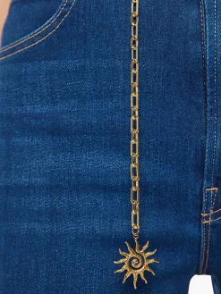 The Off The Chain High Waisted Tunnel Vision Sneak